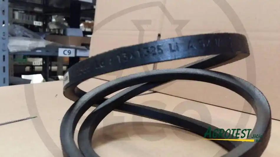 KLÍN. ŘEMEN 13X1325 LI A52 PRAVÝ Oblíbený