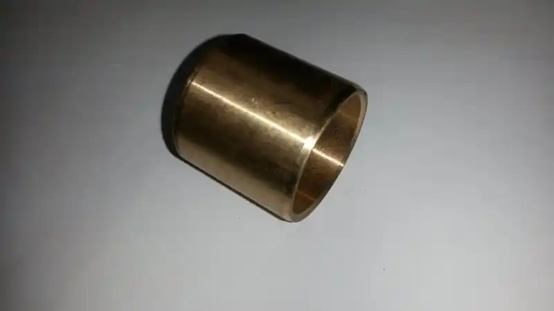 Koupit Online POUZDRO 2023 KRATŠÍ