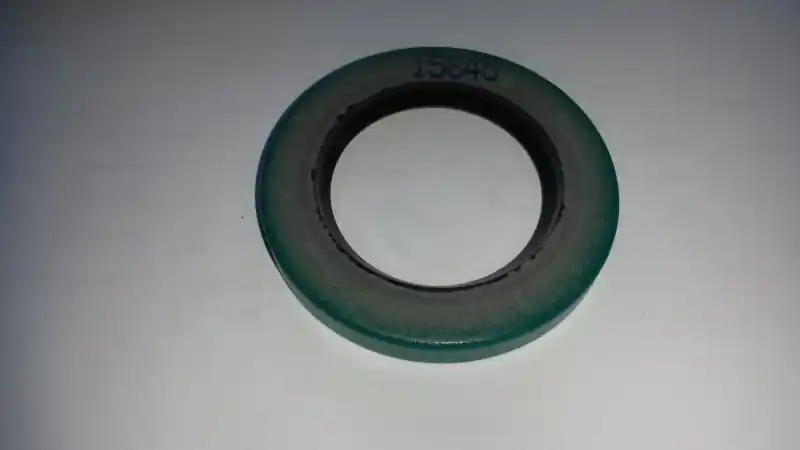 Gufero CR 40x62x8 Vysoce Kvalitní