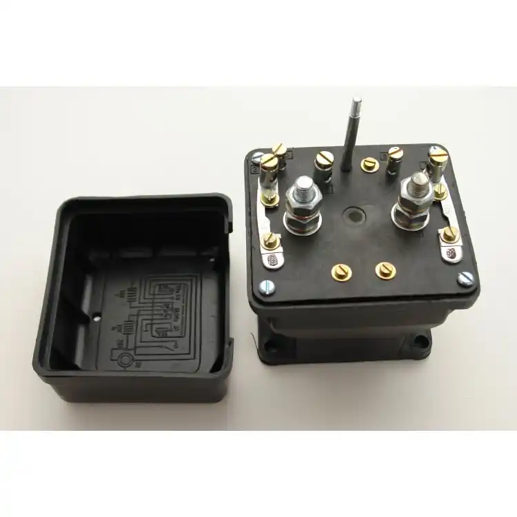 Spínač bateriový 12/24 86350916 Nejprodávanější