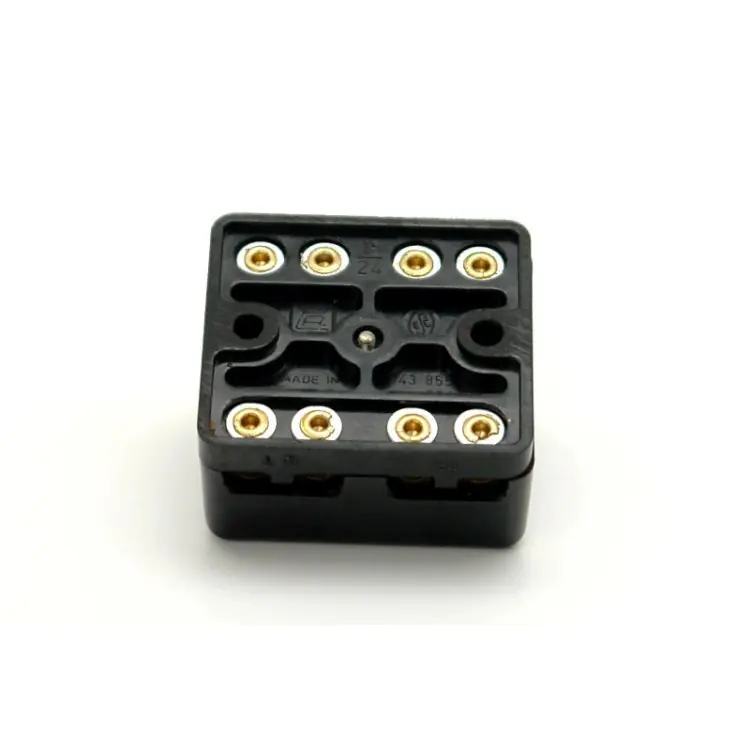 Cenový Hit Skříňka pojistková 4 pólová 977302