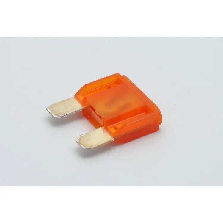 Pojistka nožová maxi 40 A Expresní Doručení