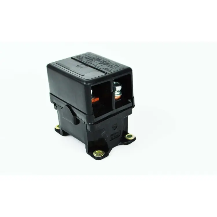 Značkový Spínač baterie IFA 12/24 V