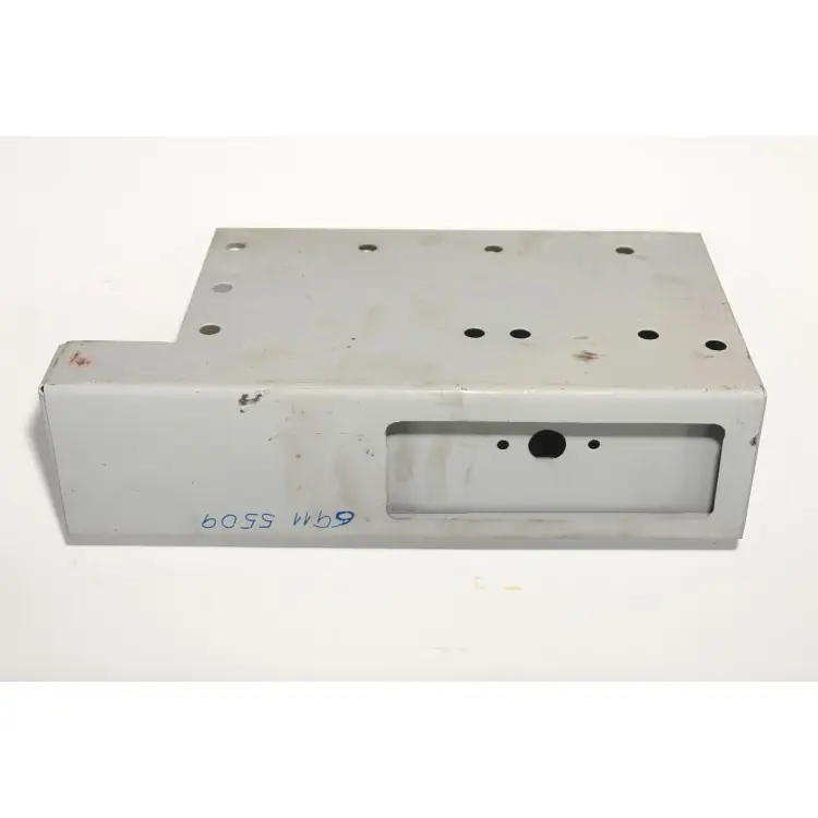 69115509 Nástavec blatníku pravý Objednat Nyní