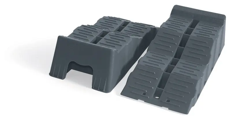 Sada vyrovnávacích nájezdových klínů FIAMMA Level Up Plus 5t, 2ks Horká Nabídka