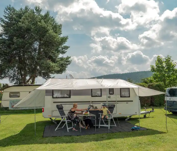 Univerzální sluneční clona REIMO TENT COMO 3, 300x240 cm, světle šedá Horká Nabídka