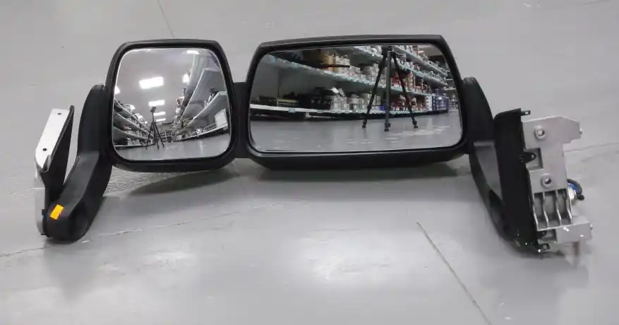 Zrcátko pravé, systém P, střední, 24V, el.ovl., Iveco Stralis 424x799x287 Výhodná Nabídka