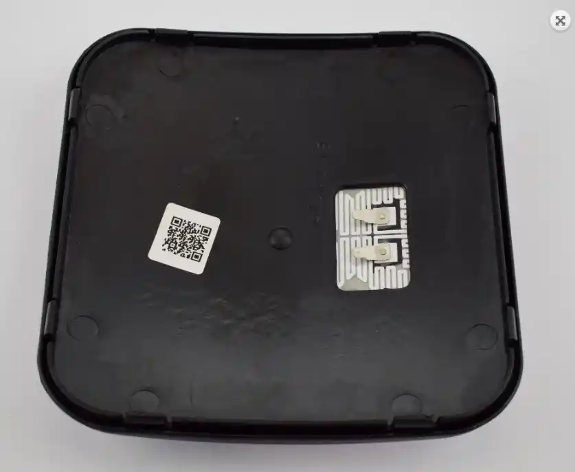 Poslední Šance Sklo zrcátka Mercedes Actros, R300mm, R400mm L,P 24V 200x200 MEKRA